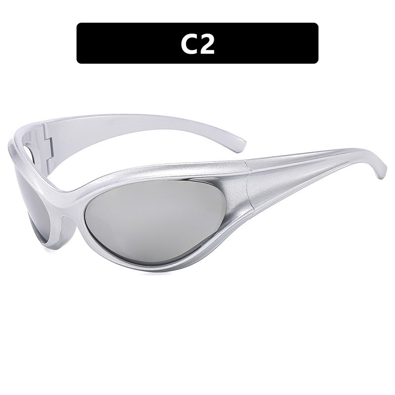 Dame sporty solbrille med aerodynamisk design Skanto