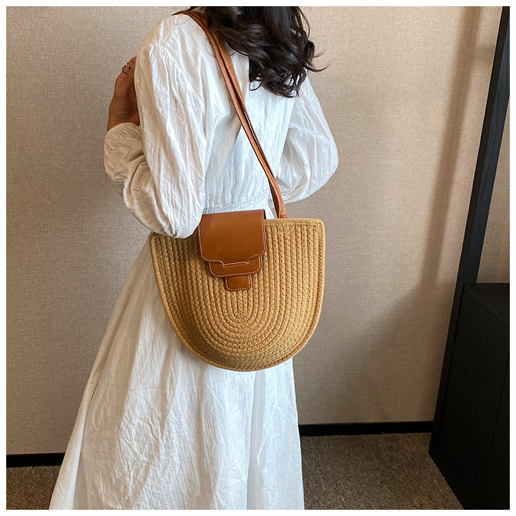 Moderne og Håndlagde Kurvveske med Lærdetaljer Skanto