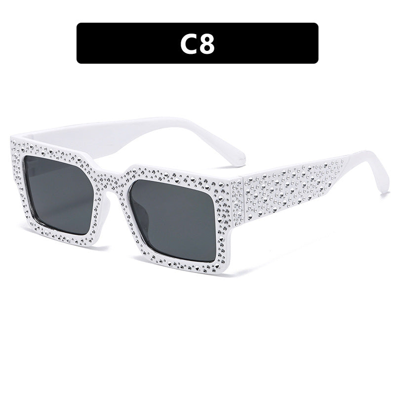 Dame ekstravagant solbrille med glitrende aksent Skanto