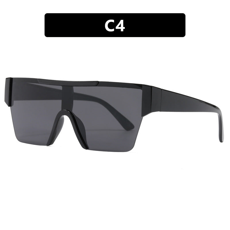 Dame futuristisk sportssolbrille med UV-beskyttelse og bred glassflate Skanto