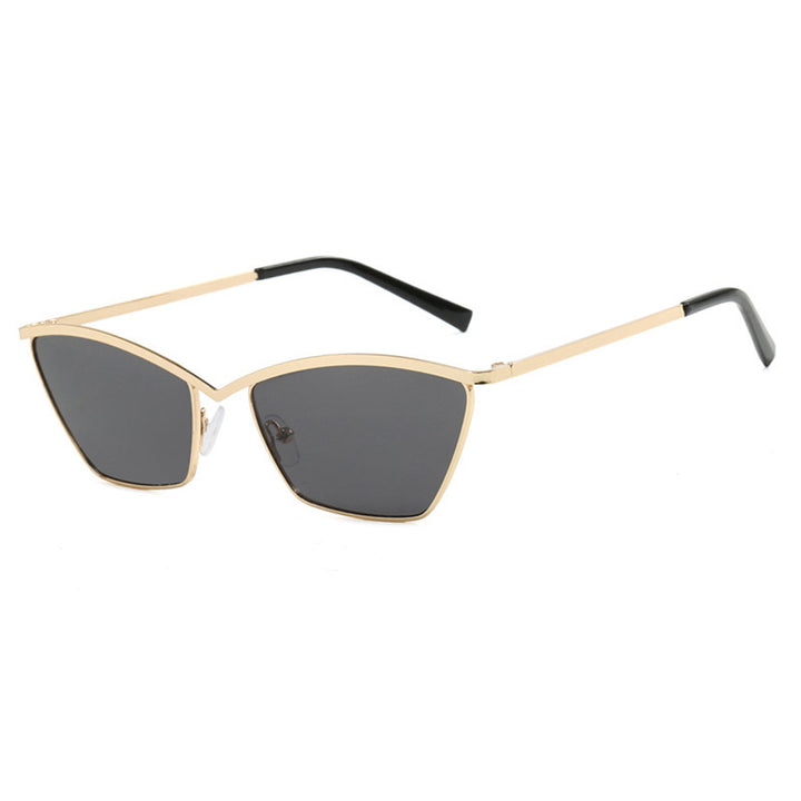 Dame mode Cat-Eye solbriller med elegant metallramme Skanto