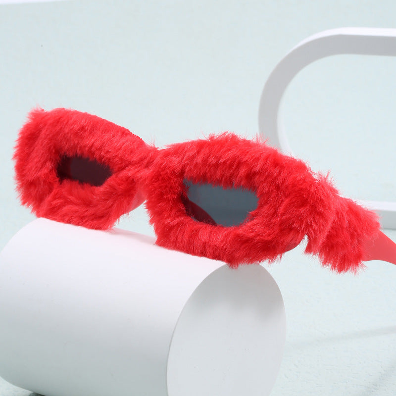 Dame moteriktig solbrille med kosete dekning Skanto
