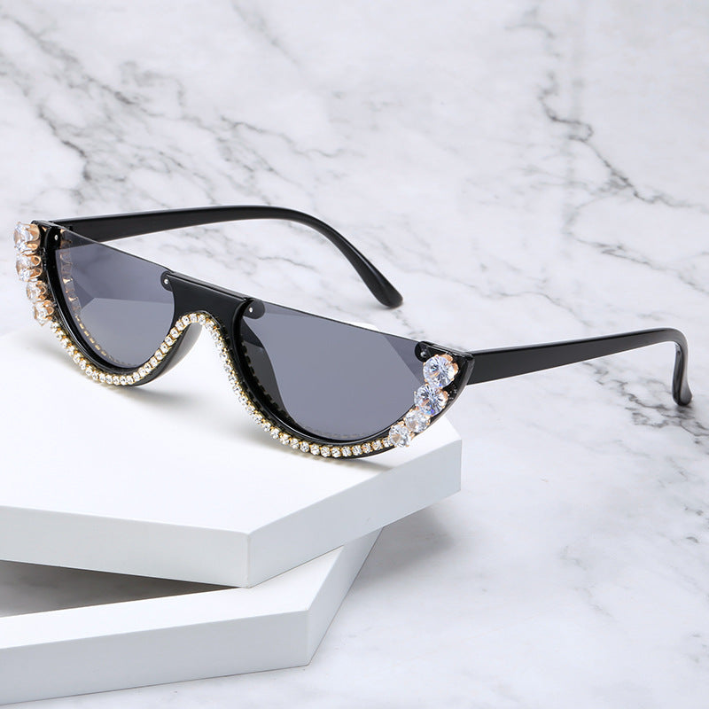 Dame Fashion solbrille Skanto