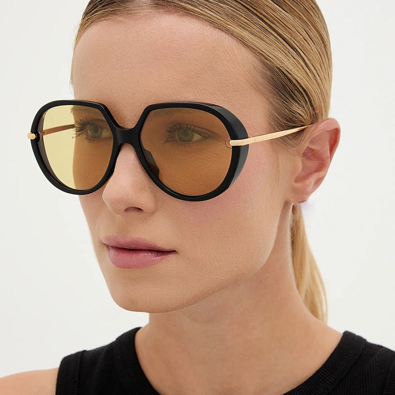 Dame Cat-Eye solbriller med blendefritt UV-beskyttelse og luksuriøs metallramme Skanto