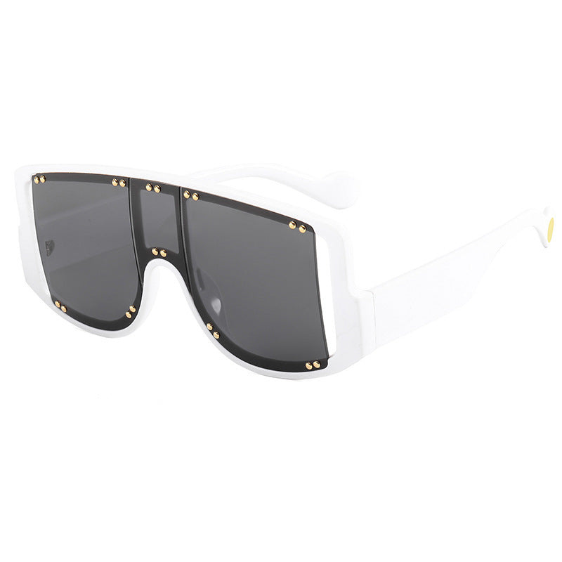 Dame Mote Solbrille Skanto