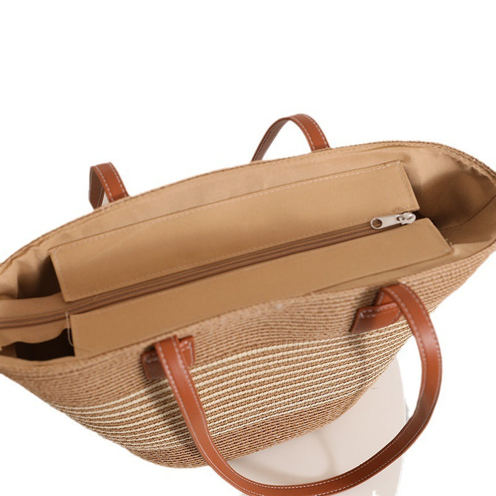 Elegant Bast- skulderveske med stripete design Skanto