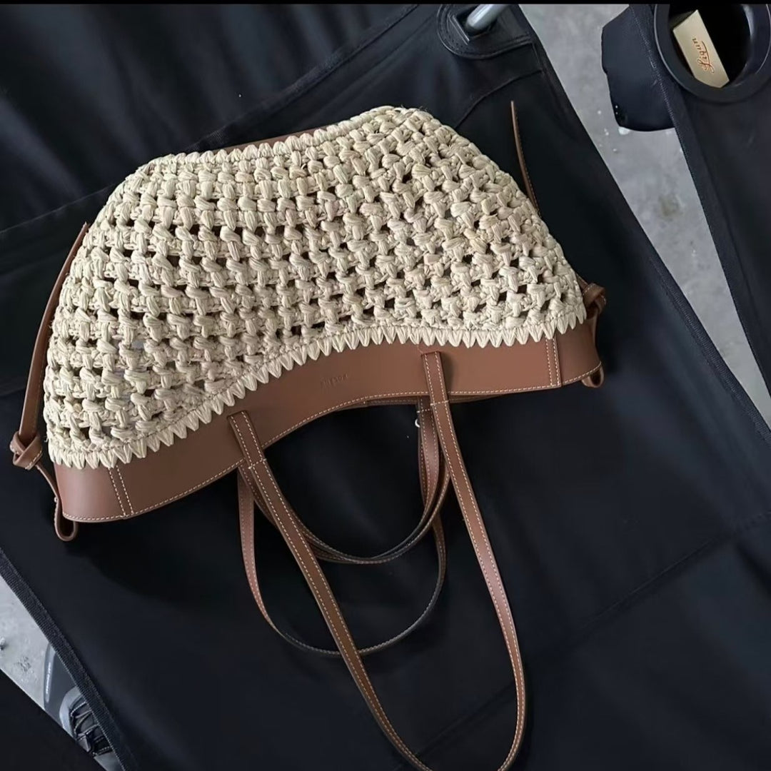 Flettet handlebag med høyverdig lærdetaljer Skanto