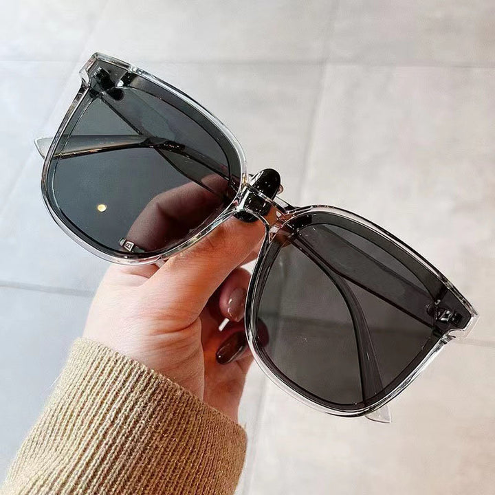 Dame Moderne Cat-Eye Solbriller med trendy design Skanto