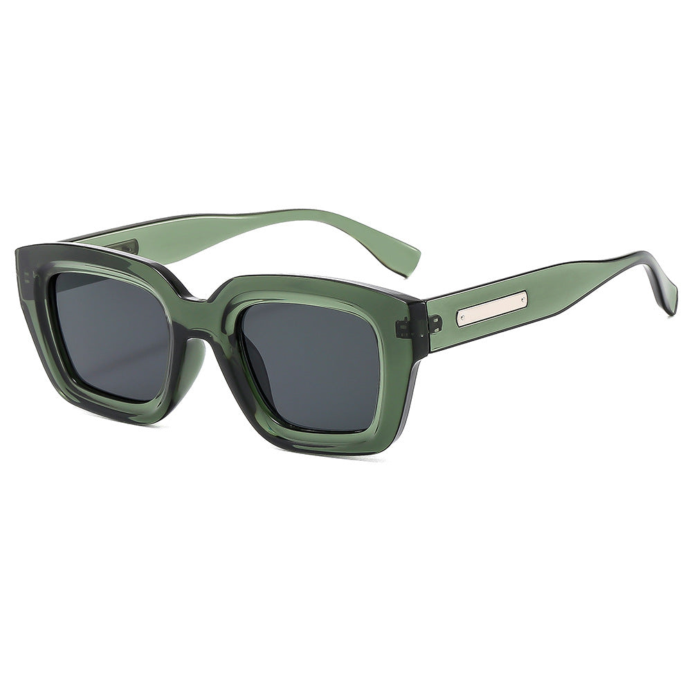 Dame Mode Solbriller i stilfullt oversized design Skanto