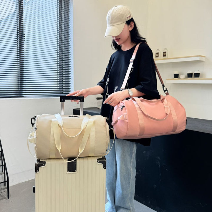 Multifunksjonell Sport-Duffelbag med Slitesterkt Materiale og Innovativt Romdesign Skanto