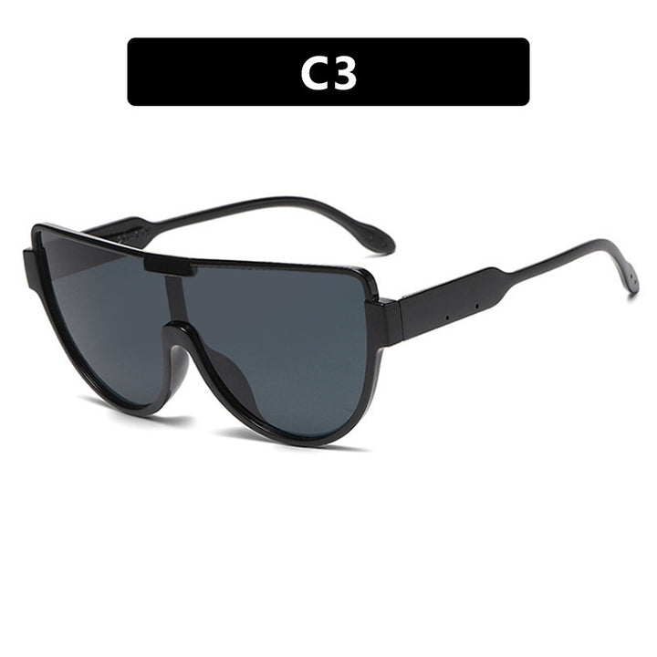 Dame Fashion-solbrille med futuristisk skjold-design Skanto