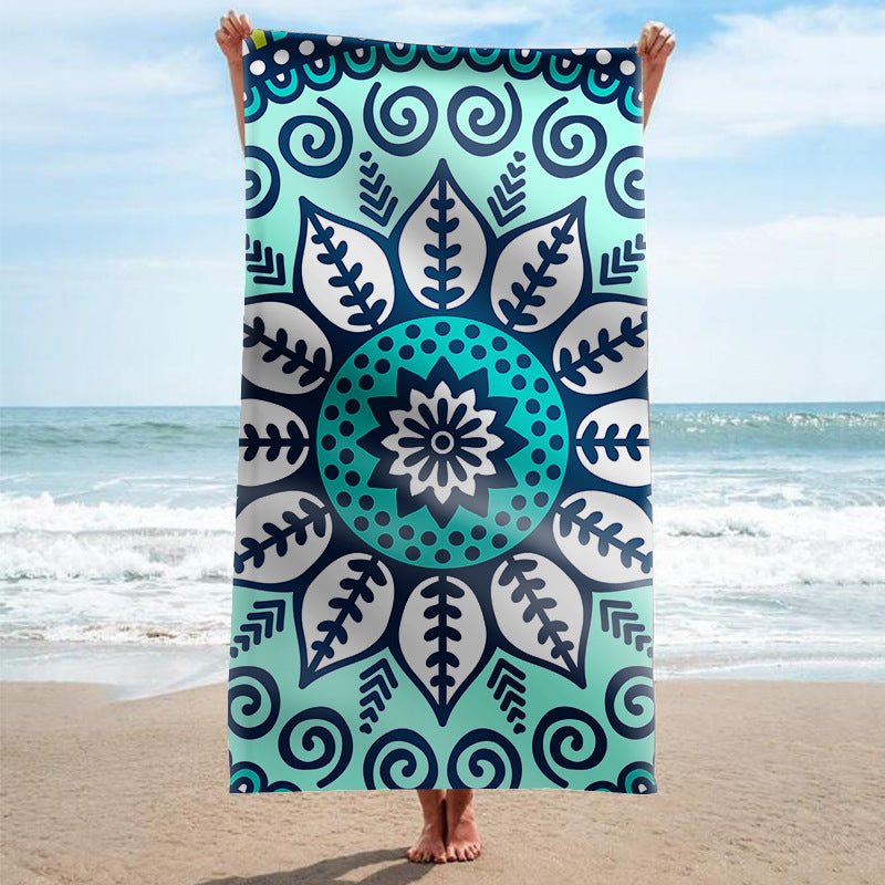 Strandhåndkle med kunstferdig mandala-design Skanto