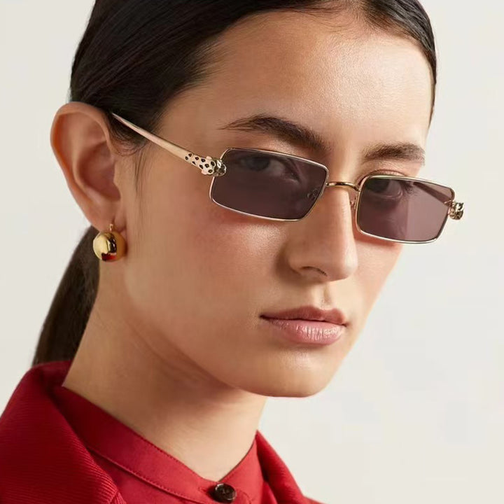 Dame elegant kvadratisk solbrille med luksus metallramme og UV-beskyttelse Skanto