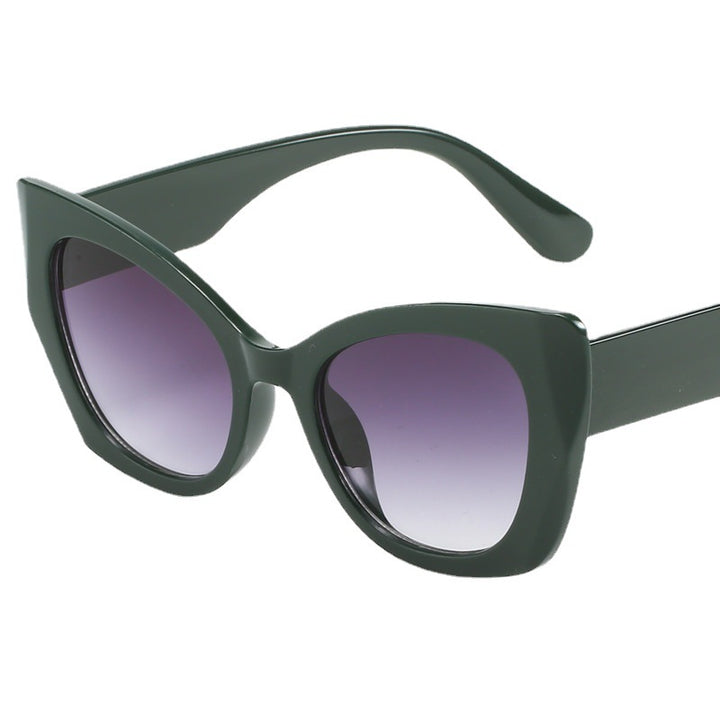 Dame Modische Cat-Eye Solbrille med elegant design Skanto