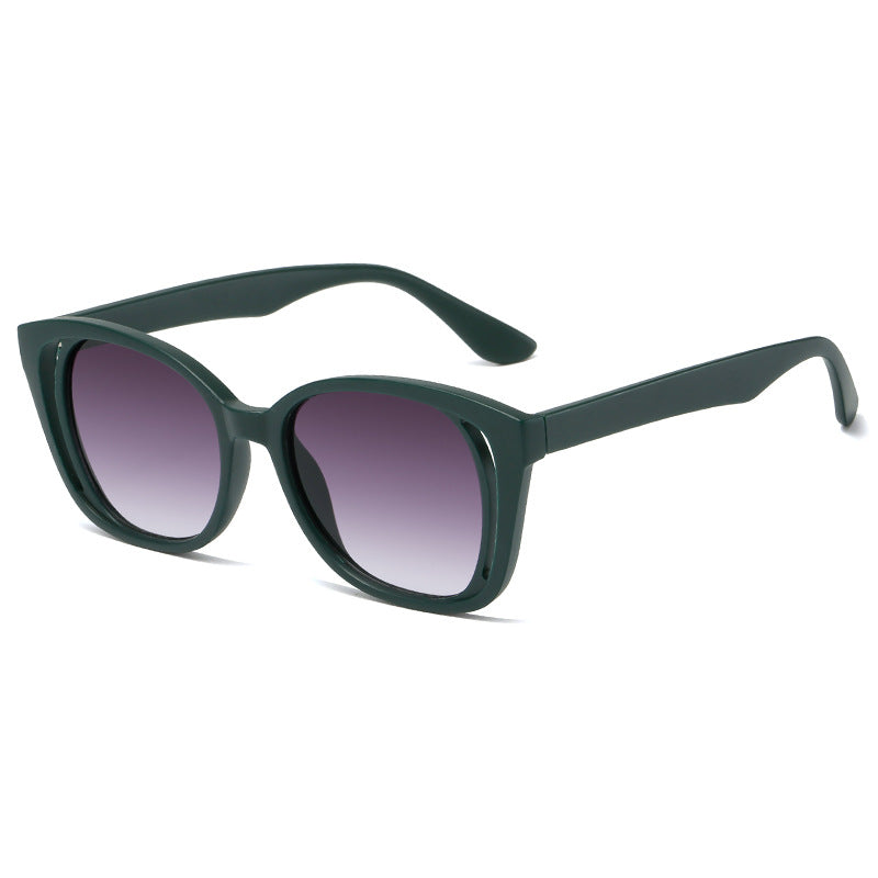 Dame stilige Cat-Eye solbriller med robust ramme Skanto