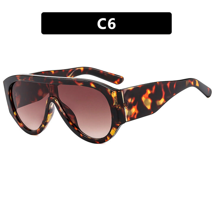 Dame moteriktig solbrille med bred glamourøs ramme og UV-beskyttelse Skanto