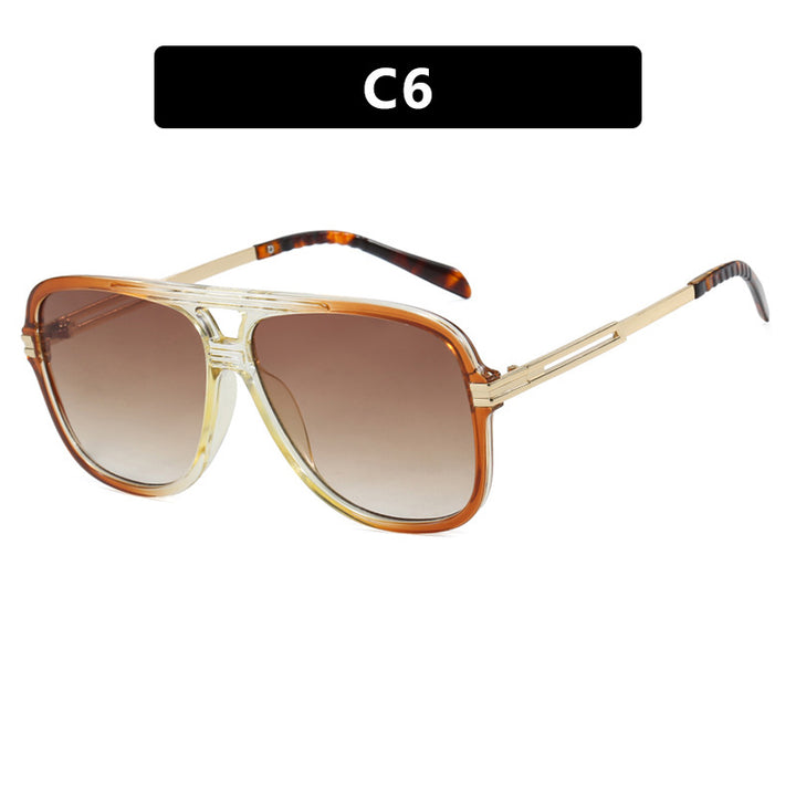 Dame oversized moteriktig solbrille med robust og elegant design Skanto