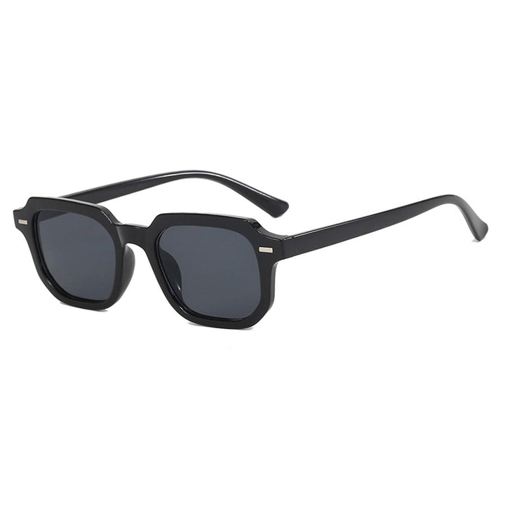 Dame kvadratisk solbrille med stilfull rammestruktur og UV-beskyttelse Skanto