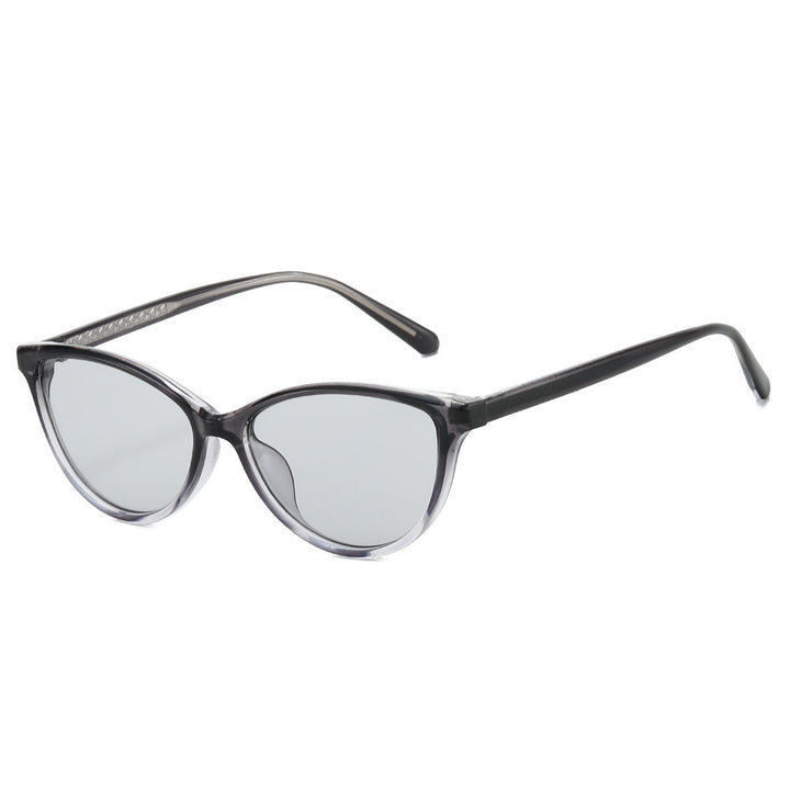 Dame Cat-Eye solbriller med stilige aksenter Skanto