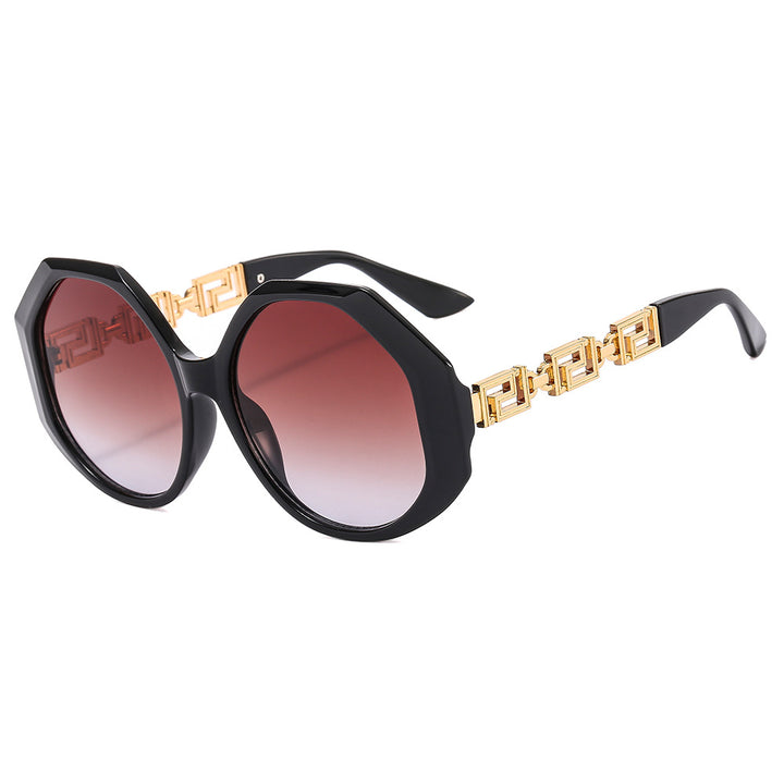 Dame oversized solbrille med iøynefallende oktagonal design Skanto