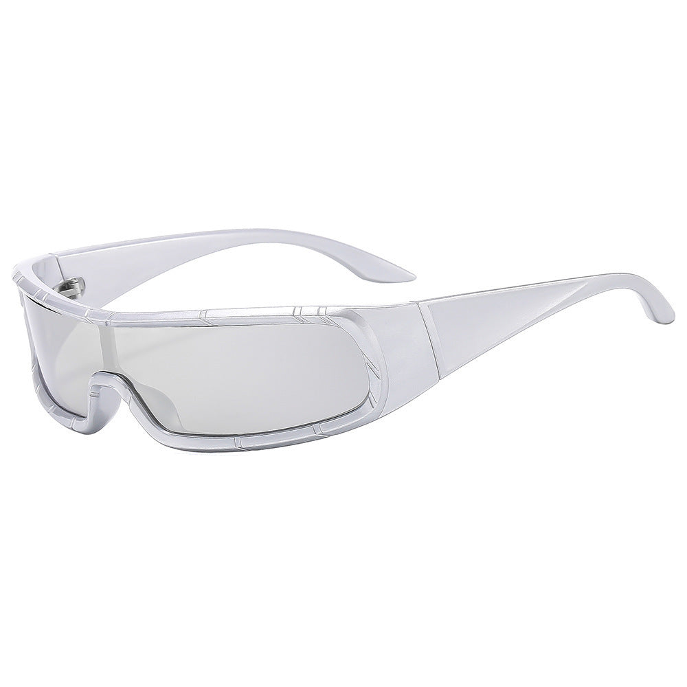 Dame sports solbriller med ergonomisk design og innovative linser Skanto
