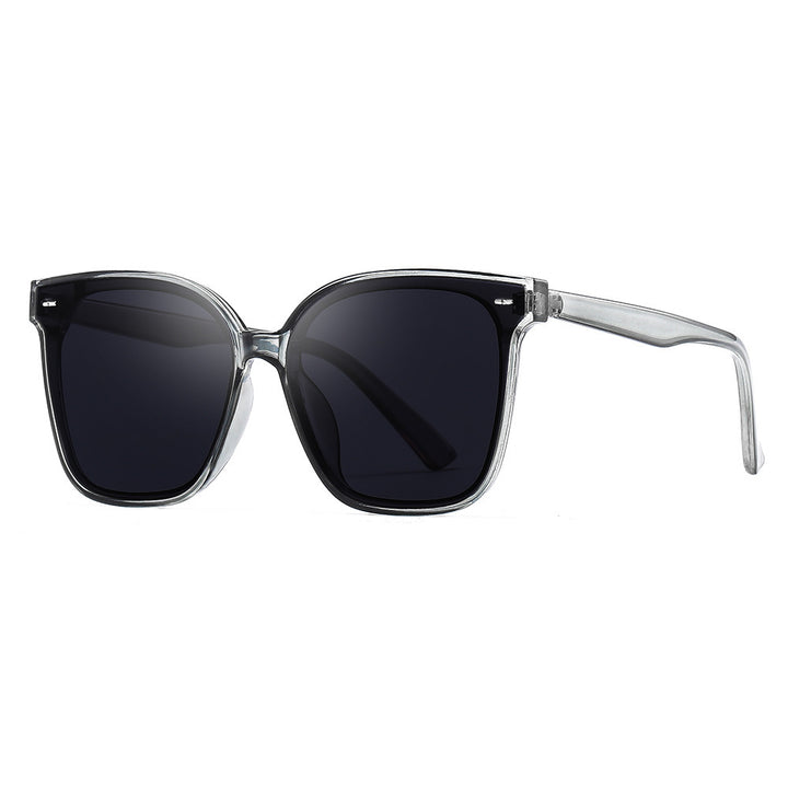 Dame solbrille i moderne geometrisk design Skanto