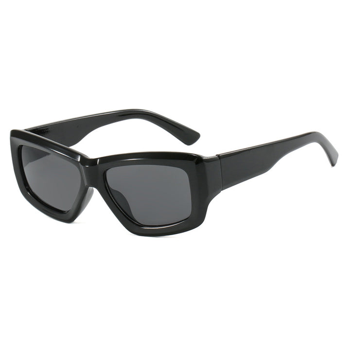 Dame trendy firkantet solbrille med gjennomsiktig ramme og komfortable linser Skanto
