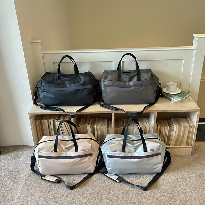 Sportslig Duffelbag Med Robust Materiale Og Allsidig Innredning Skanto