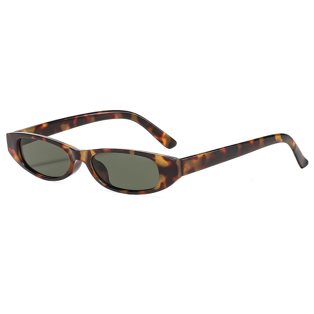 Dame trendy Cat-Eye solbriller i minimalistisk design Skanto