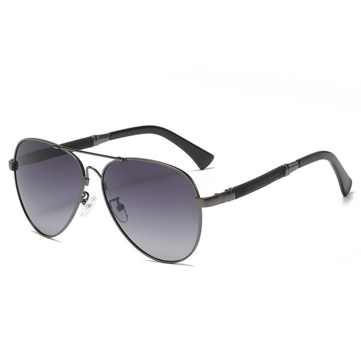Dame aviator-solbriller med elegant metallisk ramme og UV-beskyttelse Skanto