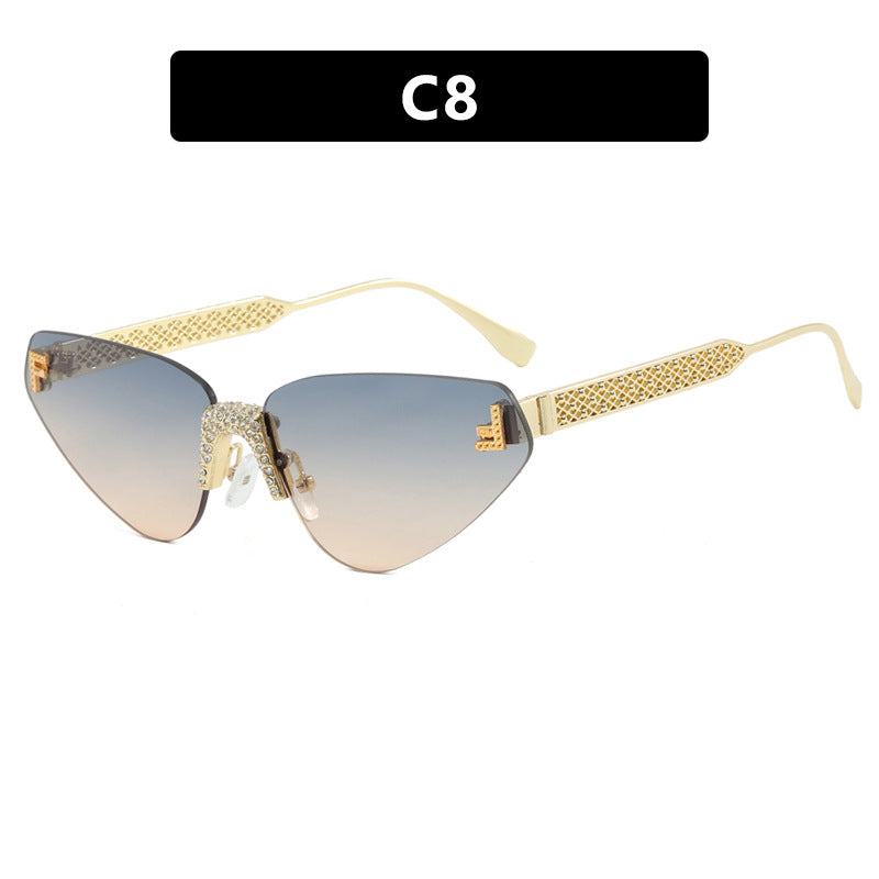 Dame Designer katteøyne-solbrille med glitrende strass-dekor Skanto