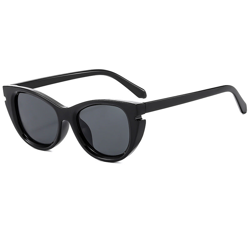 Dame Cat-Eye solbriller med robust plastramme Skanto
