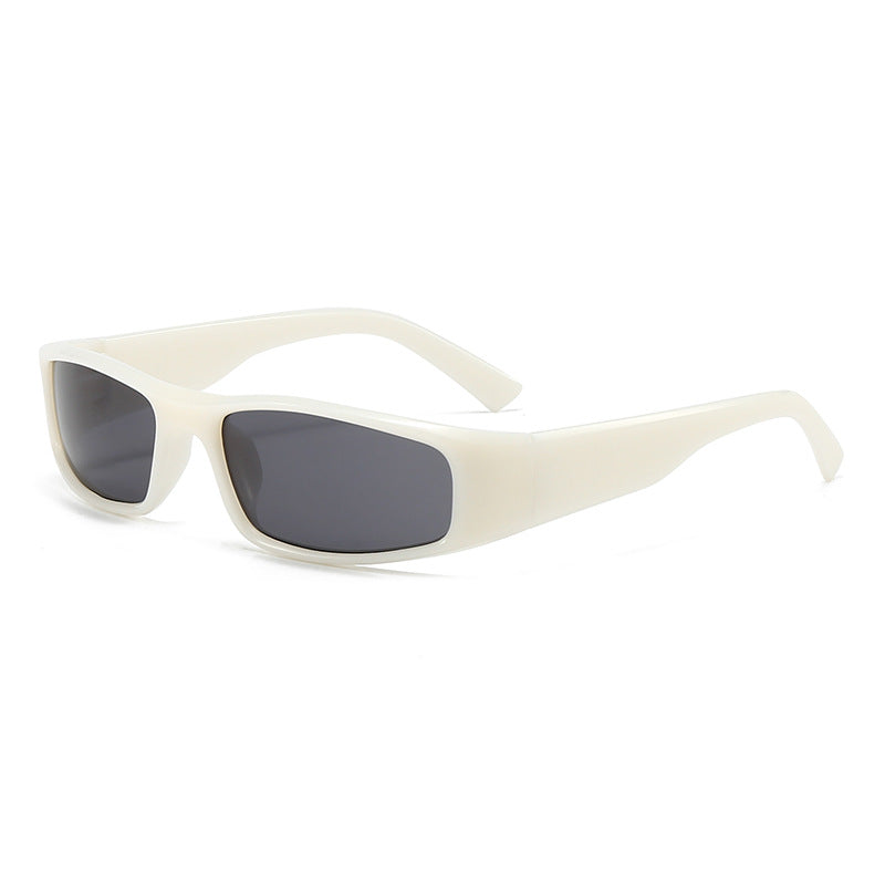 Dame sporty solbriller med robust ramme Skanto