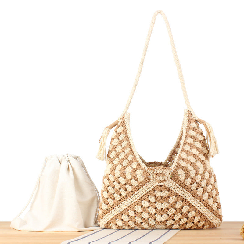 Handbag with artistic macrame design and durable inner bag Skanto