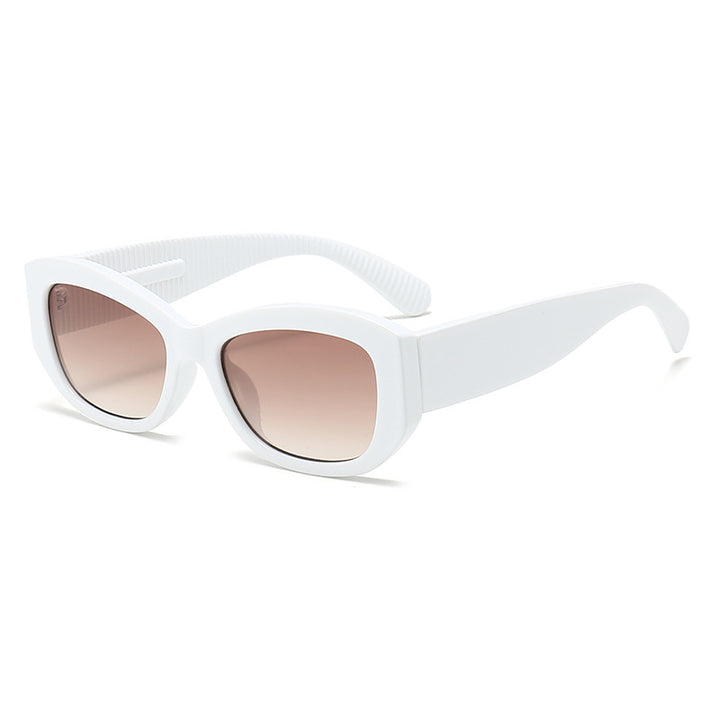 Dame Cat-Eye solbrille med moderne ramme og økt bærekomfort Skanto