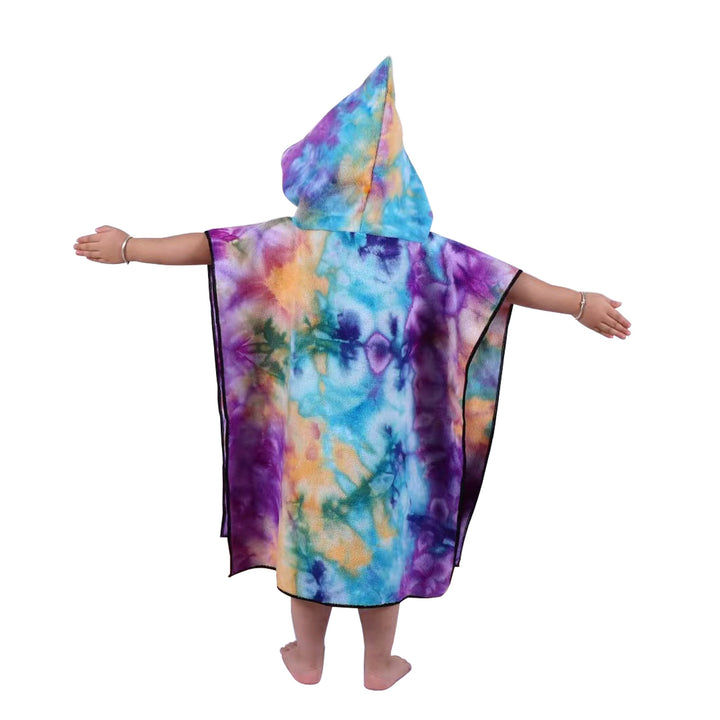 Fluffy Badeponcho med hette Skanto