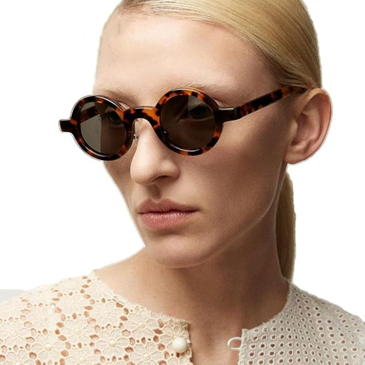 Damer rund solbrille med innovativ design og UV-beskyttelse Skanto