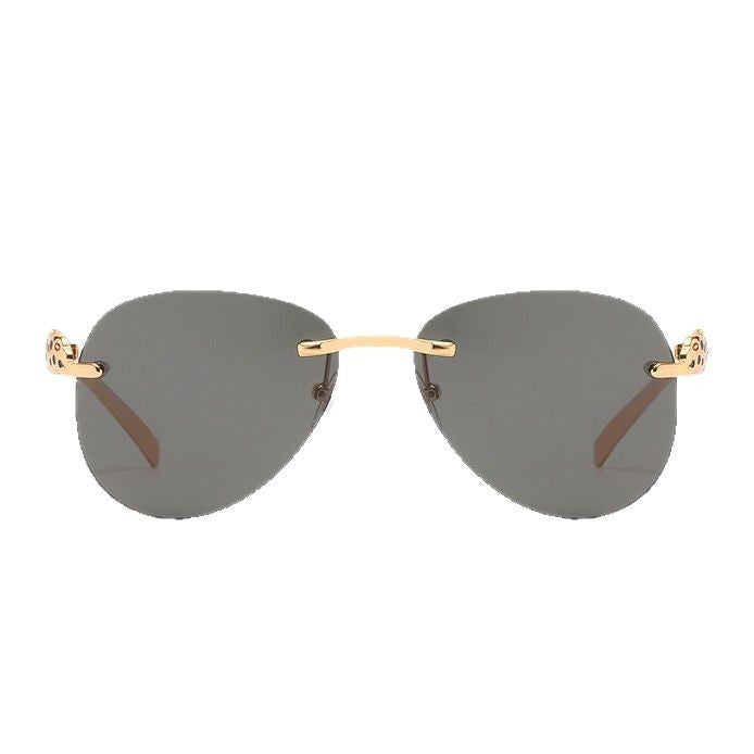 Dame elegant Pilot solbrille med luksuriøs gullramme og beskyttende linser Skanto