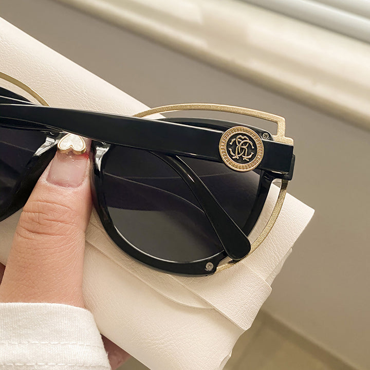 Dame Cat-Eye solbriller med glitrende detalj Skanto