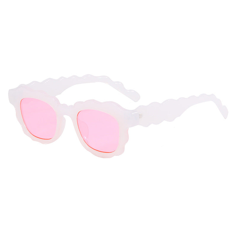 Dame Fashion-solbrille i trenddesign Skanto
