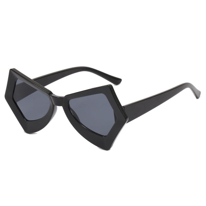 Dame polygonal solbrille i ekstravagant design Skanto