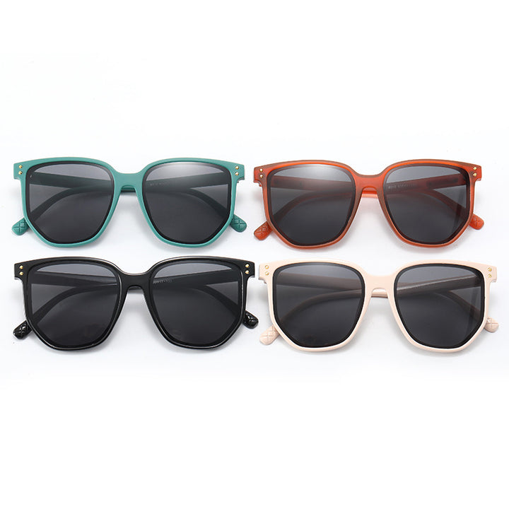 Dame moteriktig oversized solbrille med robust plastramme Skanto