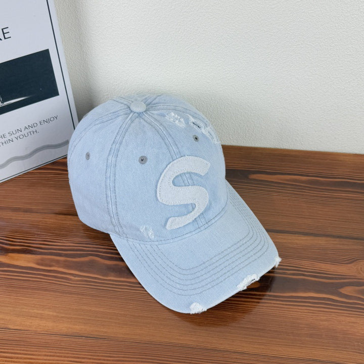 Kvinne's Slitt Grafisk Logo Baseball Cap Skanto
