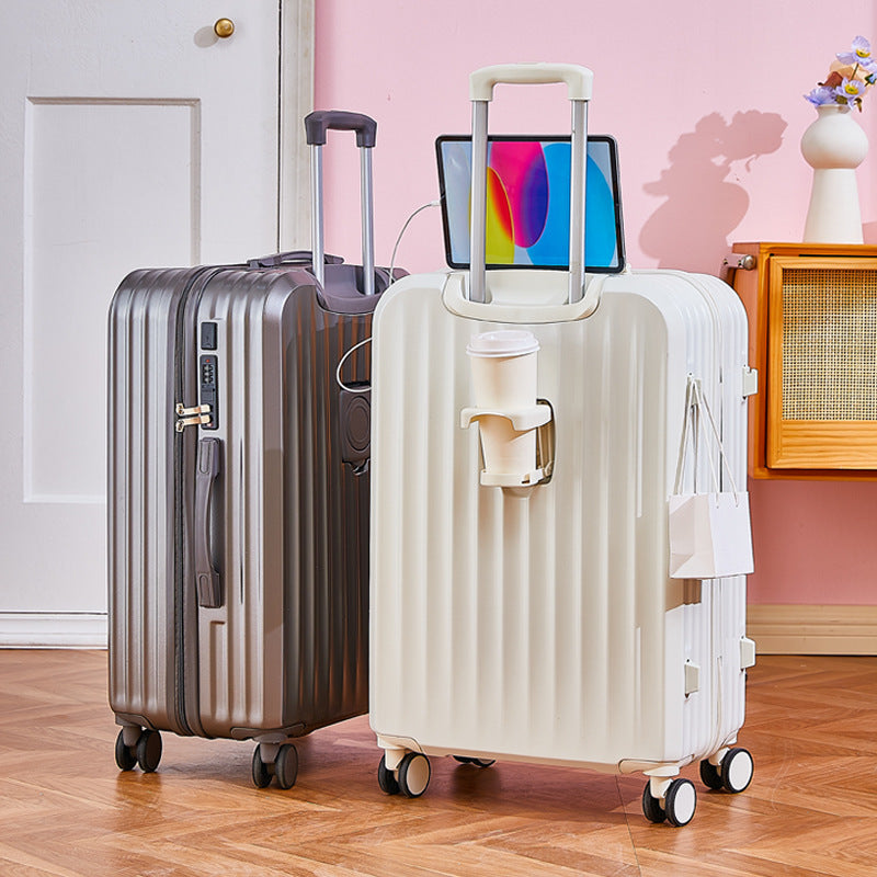 Smart Charging Luggage Skanto
