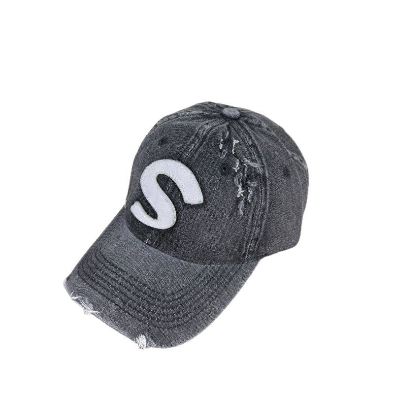 Kvinne's Slitt Grafisk Logo Baseball Cap Skanto