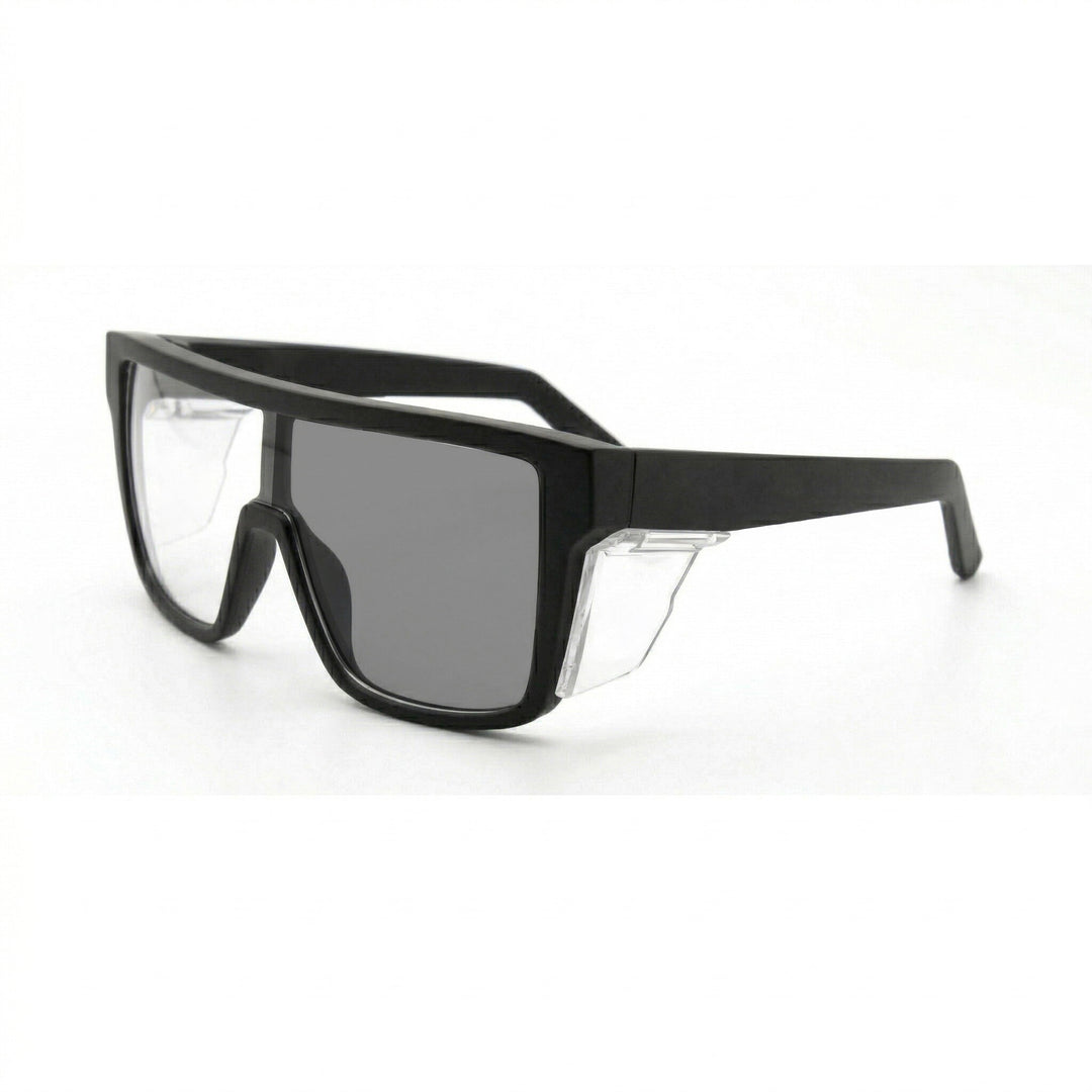 Dame sport solbriller i moderne design med bred ramme og polariserende linser Skanto