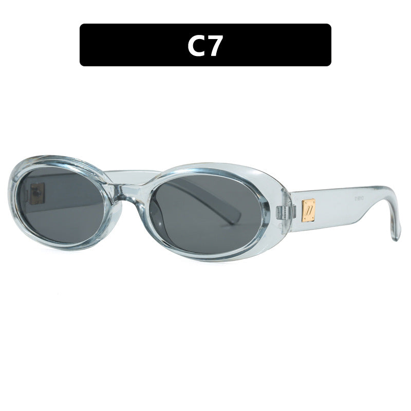 Dame eksklusiv solbrille i elegant ovalt design Skanto