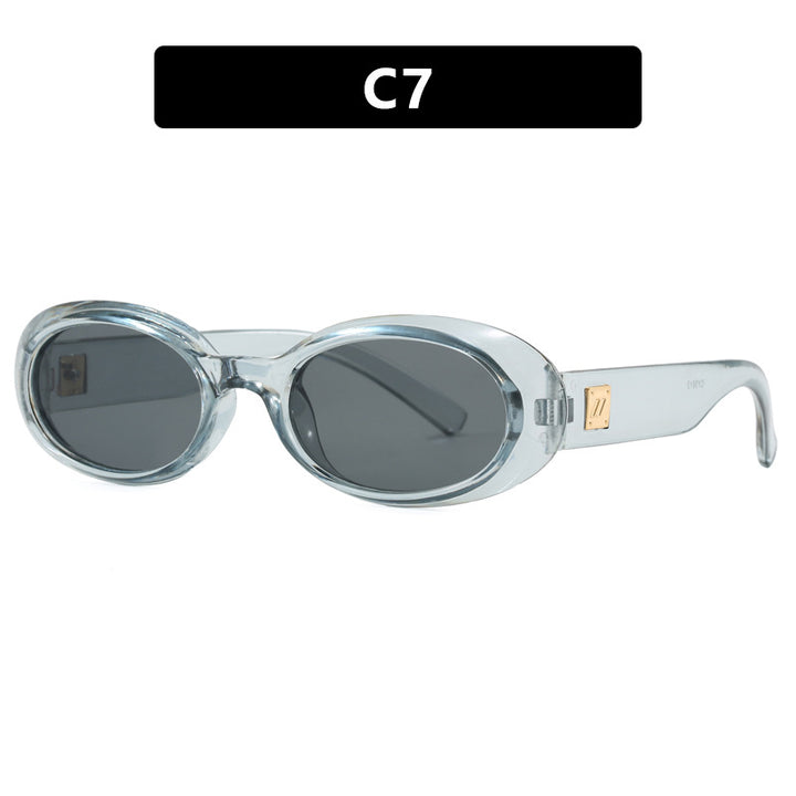 Dame eksklusiv solbrille i elegant ovalt design Skanto