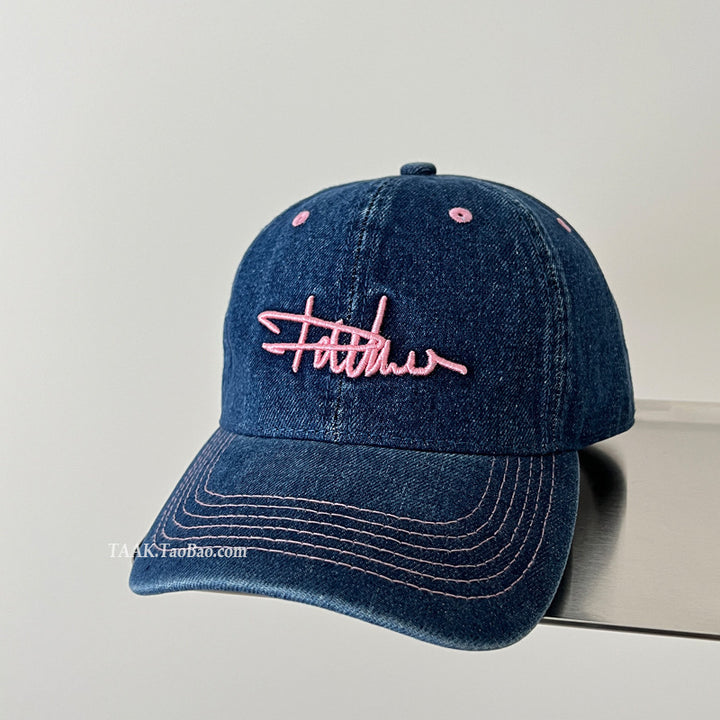 Kvinners slitt denim brodert baseballcaps Skanto