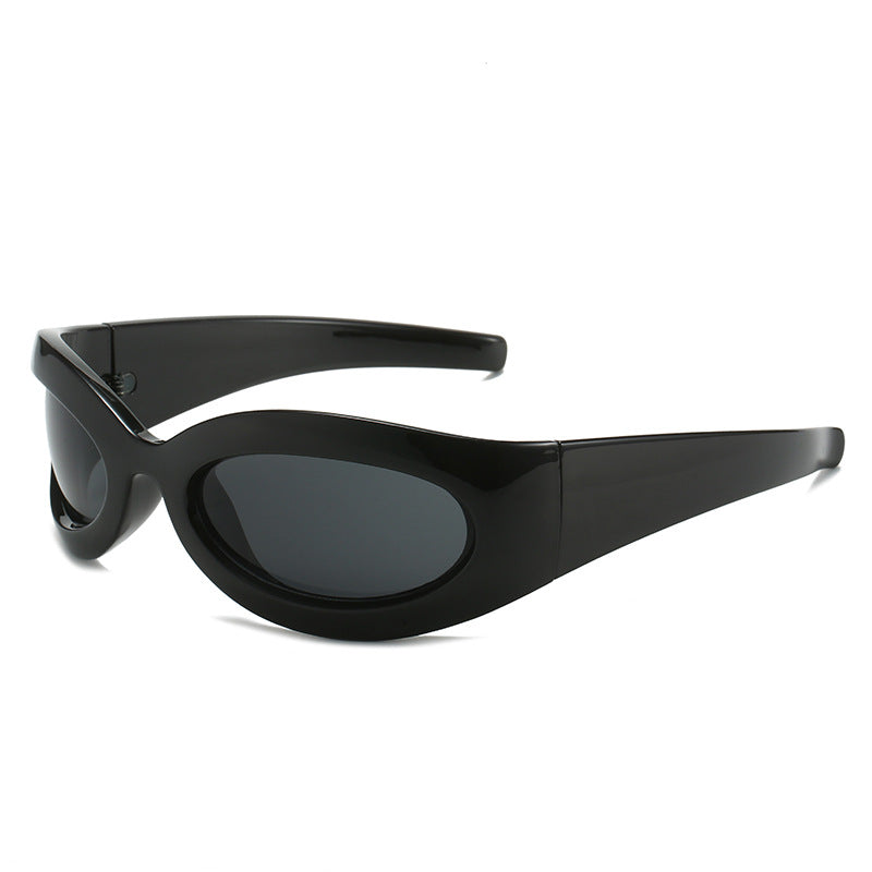 Dame trendy sportsbriller med aerodynamisk design Skanto